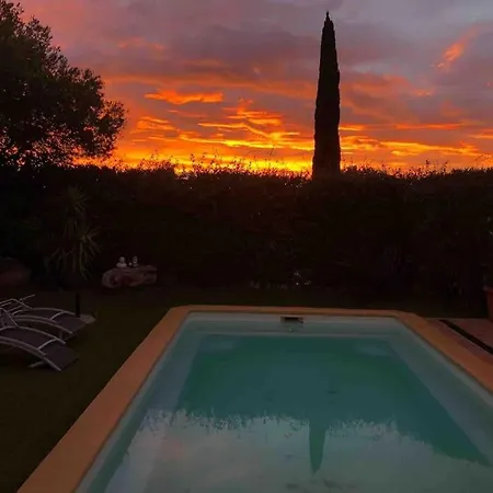 Semesterbostad Romance Fautea